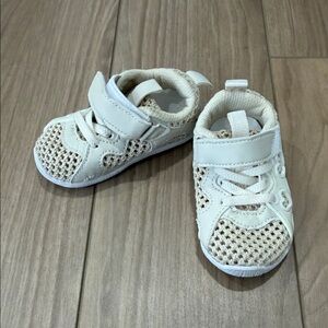 Kids Cream Mesh Sneakers